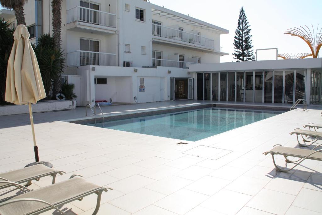 L'Eros Hotel Айя Напа Стая снимка